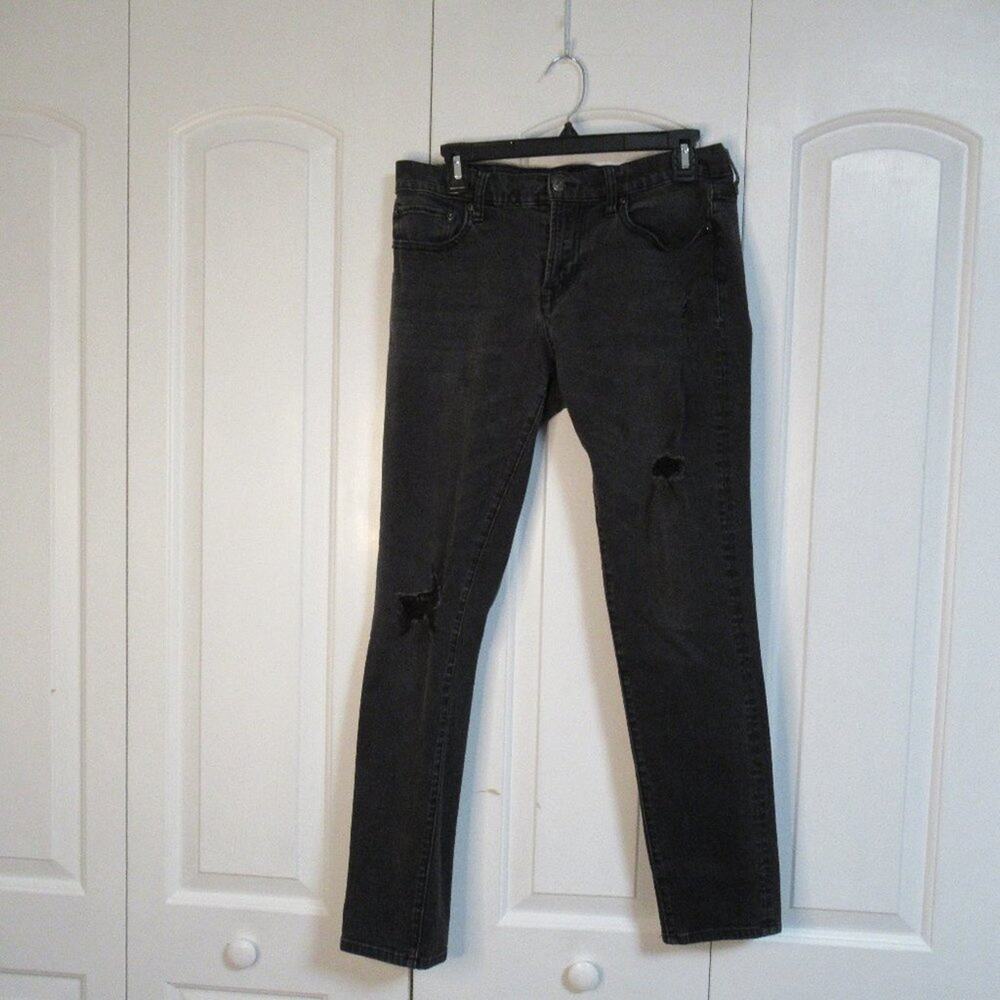 Aeropostale Athletic Skinny Distressed Black Jean